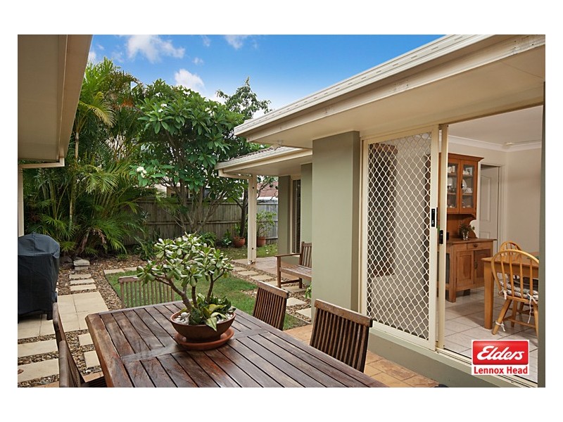 2/14 Patricia Parade, Lennox Head NSW 2478