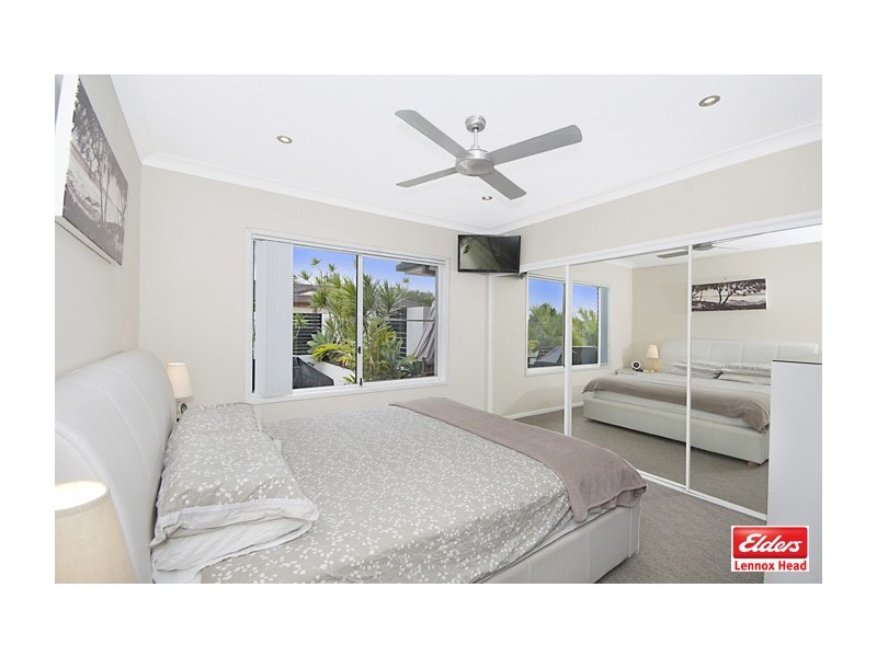 1/13 Isabella Drive, Skennars Head NSW 2478
