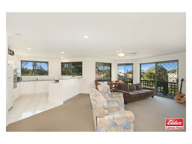 1/23 Sunrise Crescent, Lennox Head NSW 2478