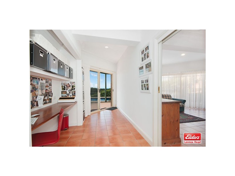 5 Seaview Place, Lennox Head NSW 2478