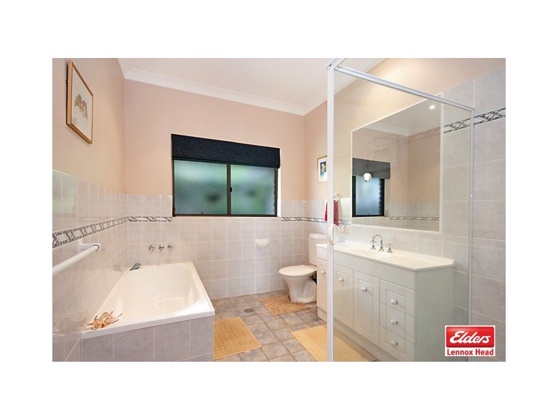 36 Hillcrest Drive, Tintenbar NSW 2478