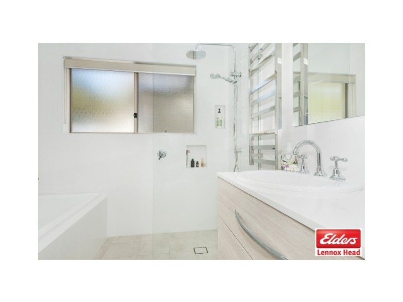 1B Angus Kennedy Close, Lennox Head NSW 2478