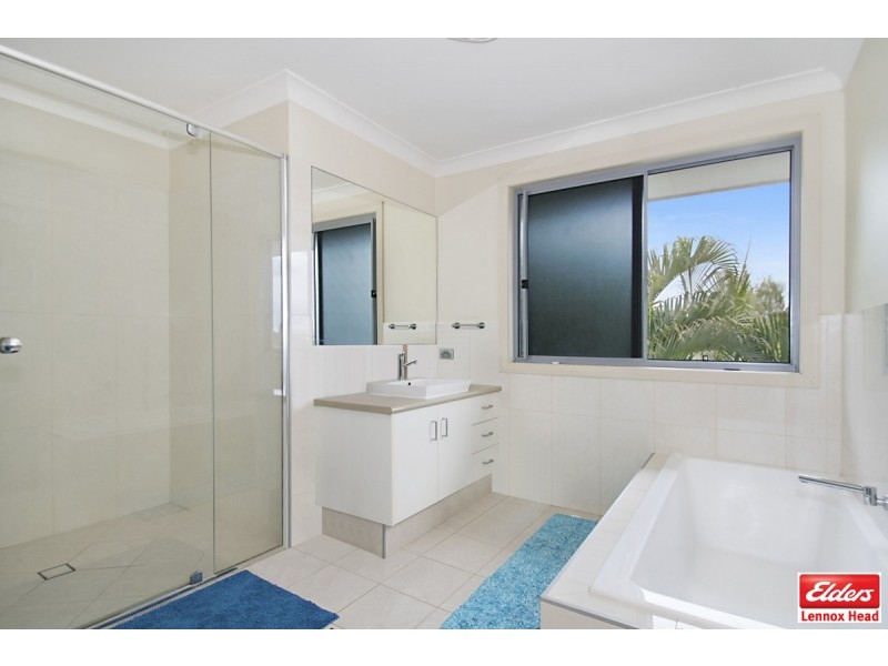 3 Nixon Place, Lennox Head NSW 2478