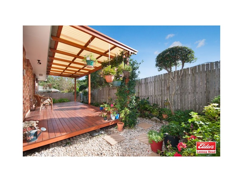 2/12 Cooloola Avenue, Lennox Head NSW 2478