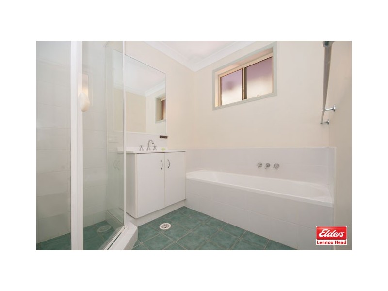 2/12 Cooloola Avenue, Lennox Head NSW 2478