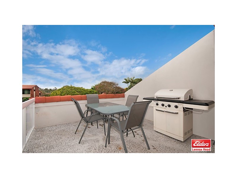 2/17 Antrim Street, East Ballina NSW 2478