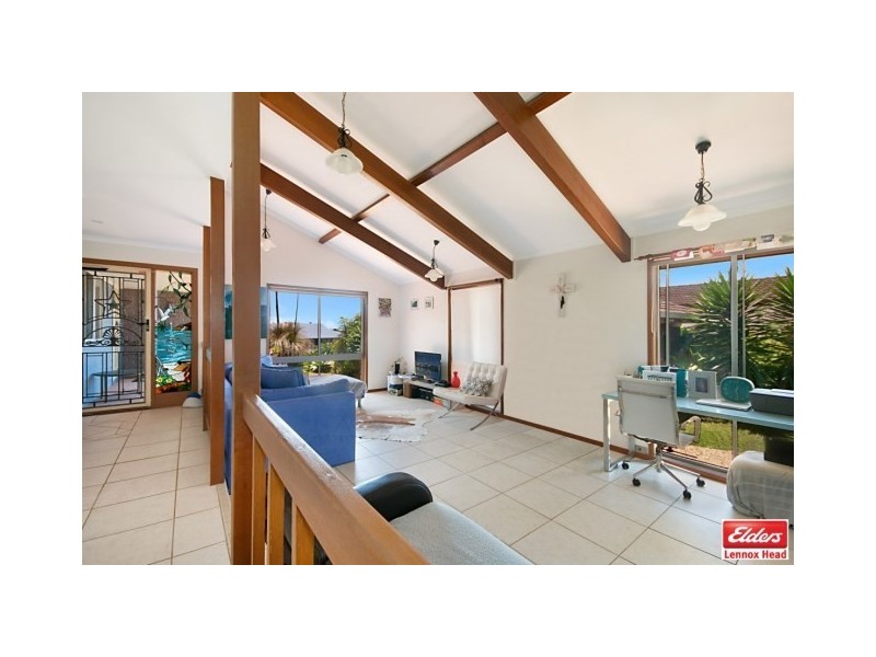 64 Sandstone Crescent, Lennox Head NSW 2478