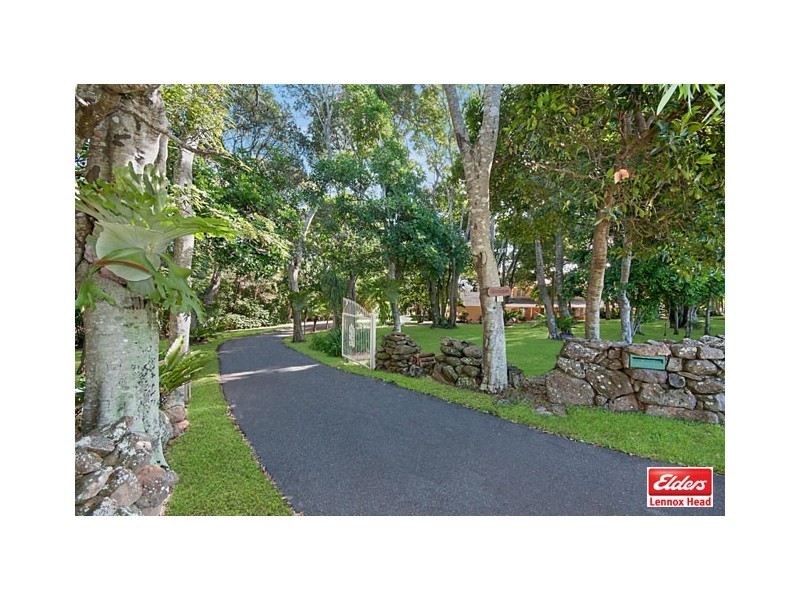 28 Greenwood Place, Lennox Head NSW 2478