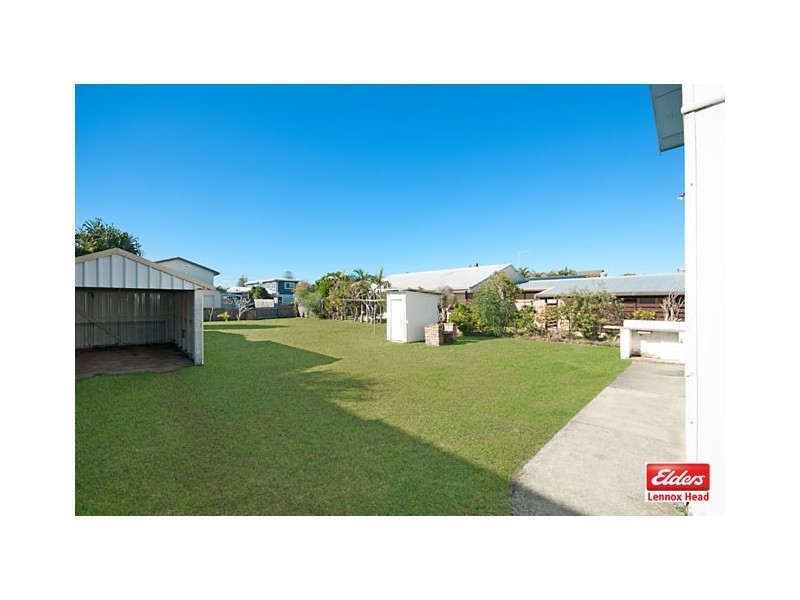 33 Gibbon Street, Lennox Head NSW 2478