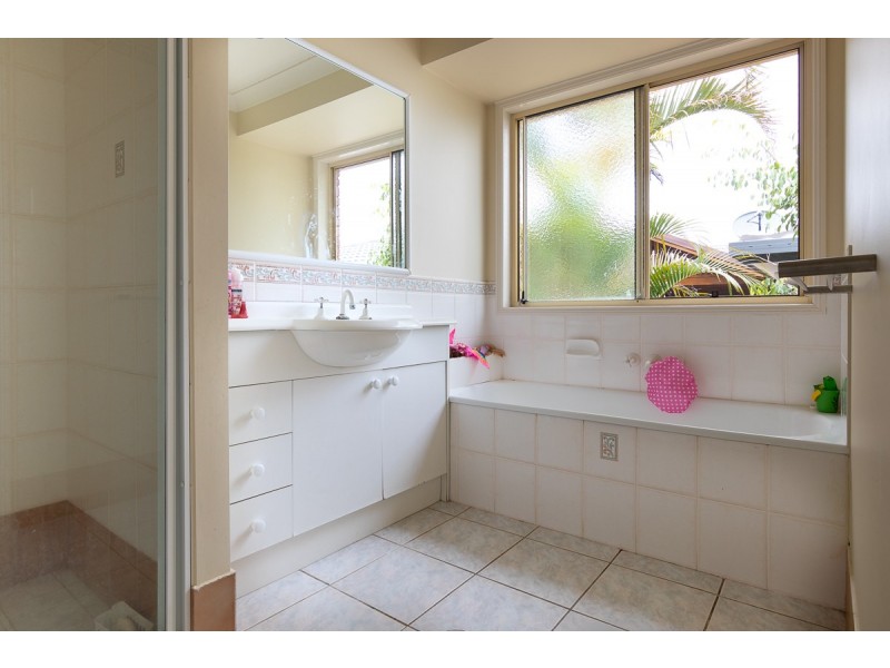 24 Waterford Pde, Lennox Head NSW 2478