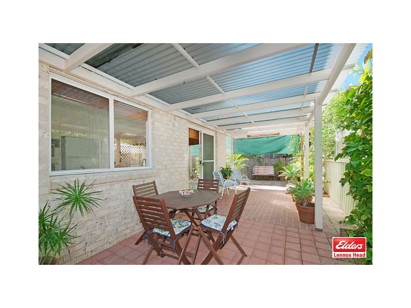 2/8 Patricia Parade, Lennox Head NSW 2478