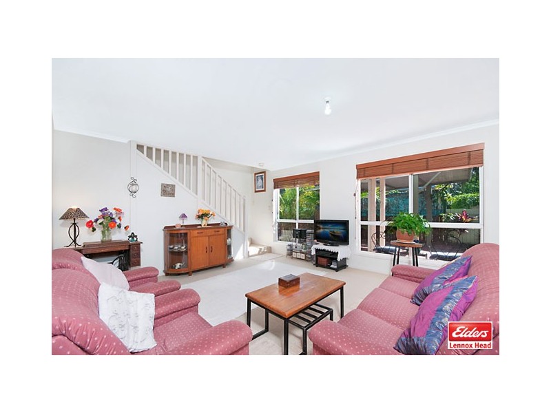 2/8 Patricia Parade, Lennox Head NSW 2478