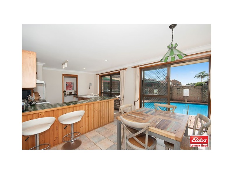 16 Castle Drive, Lennox Head NSW 2478