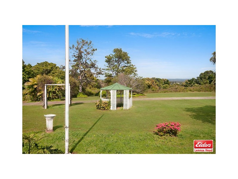 16 Castle Drive, Lennox Head NSW 2478