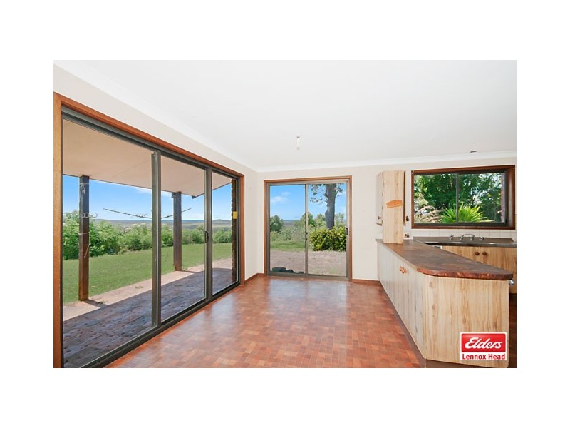 142 Ross Lane, Tintenbar NSW 2478