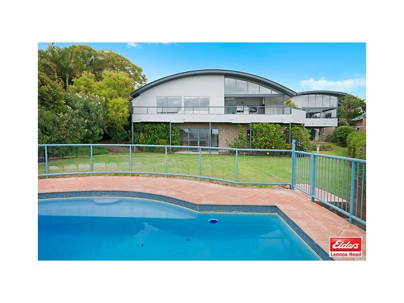 13 Loedna Place, Lennox Head NSW 2478
