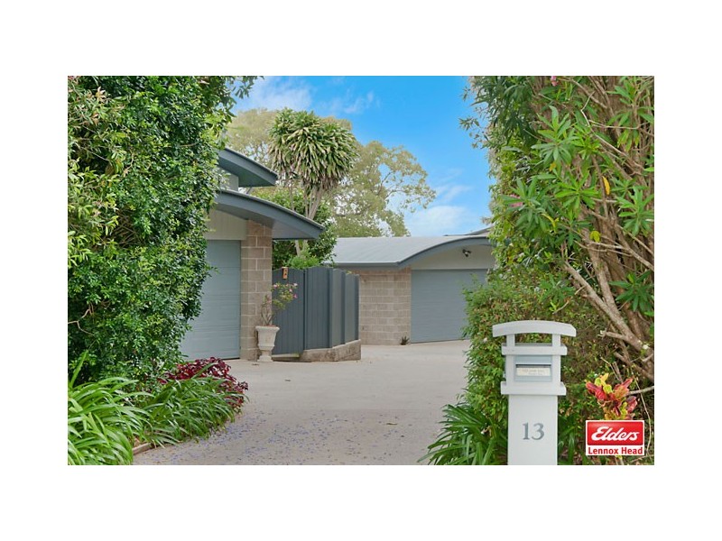 13 Loedna Place, Lennox Head NSW 2478
