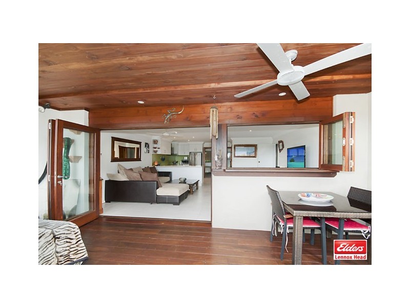 2/13 Sunrise Crescent, Lennox Head NSW 2478