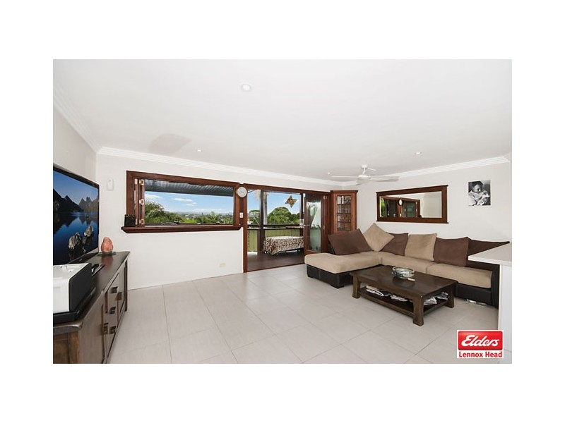 2/13 Sunrise Crescent, Lennox Head NSW 2478