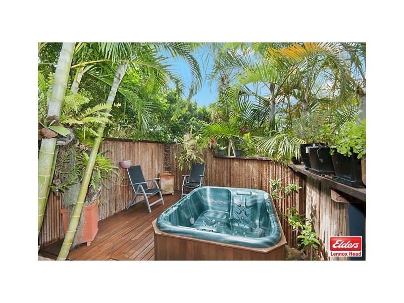 2/13 Sunrise Crescent, Lennox Head NSW 2478