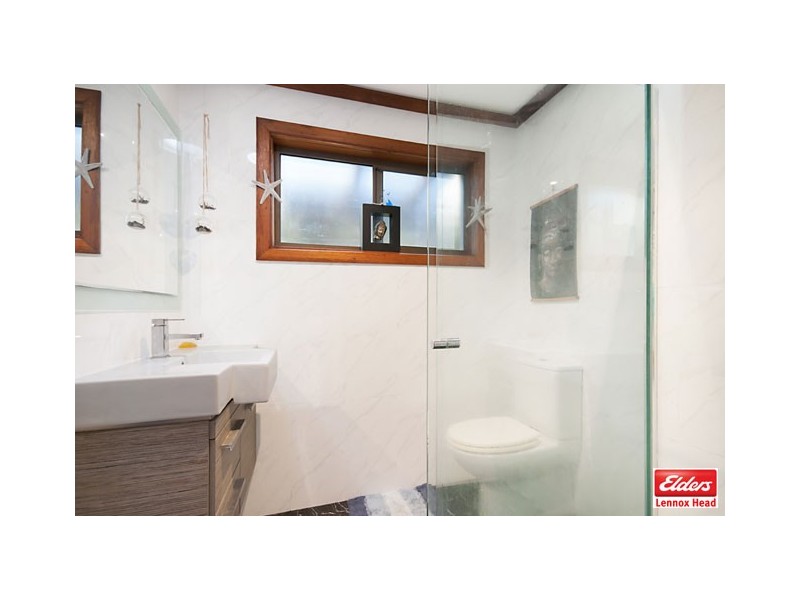 2/13 Sunrise Crescent, Lennox Head NSW 2478