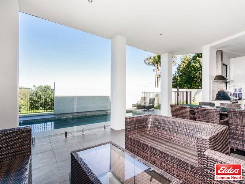 200 North Creek Road, Lennox Head NSW 2478