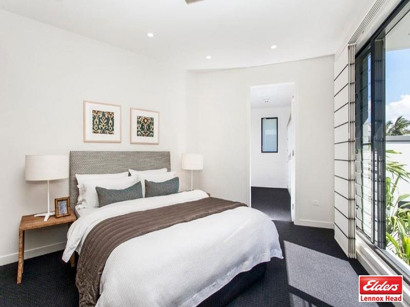 200 North Creek Road, Lennox Head NSW 2478