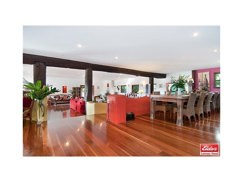 230 North Creek Road, Lennox Head NSW 2478