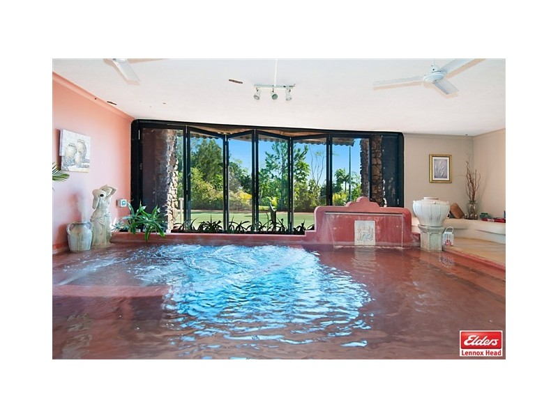 230 North Creek Road, Lennox Head NSW 2478