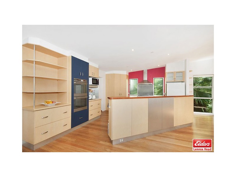 6 Nixon Place, Lennox Head NSW 2478