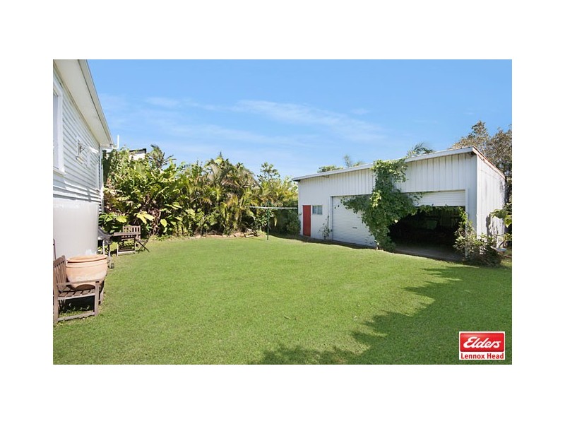 90 North Creek Road, Lennox Head NSW 2478