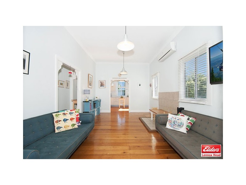 90 North Creek Road, Lennox Head NSW 2478