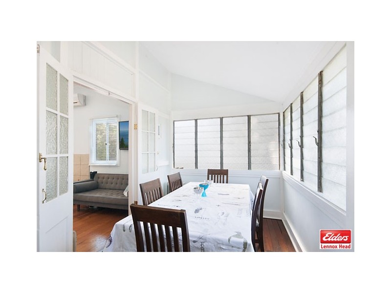 90 North Creek Road, Lennox Head NSW 2478