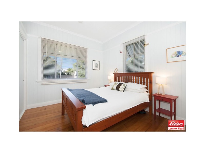 90 North Creek Road, Lennox Head NSW 2478