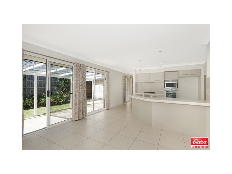 2/28 Libby Lane, Lennox Head NSW 2478