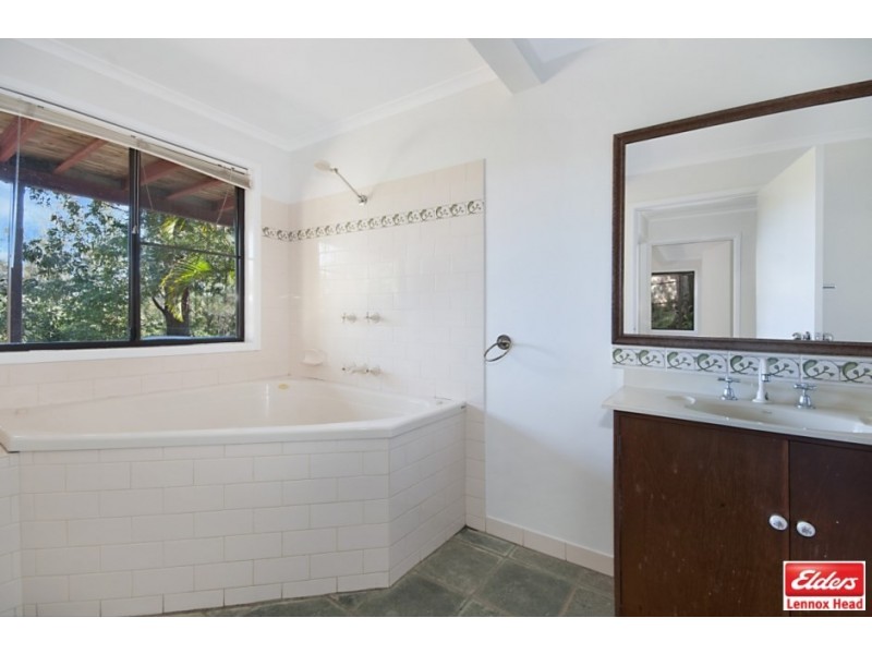 13 Lilli Pilli Place, Lennox Head NSW 2478