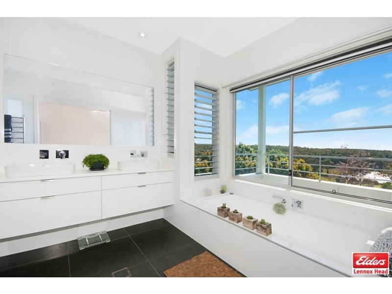 7 ROSEWOOD PLACE, Lennox Head NSW 2478