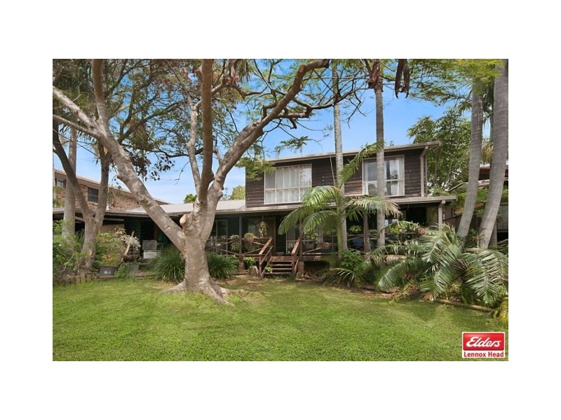 8 BLUE HORIZON DRIVE, Lennox Head NSW 2478