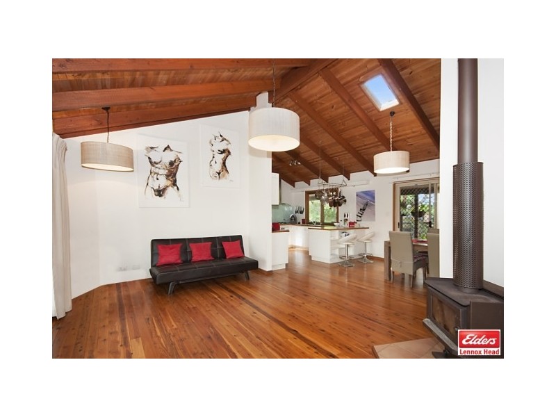 8 BLUE HORIZON DRIVE, Lennox Head NSW 2478