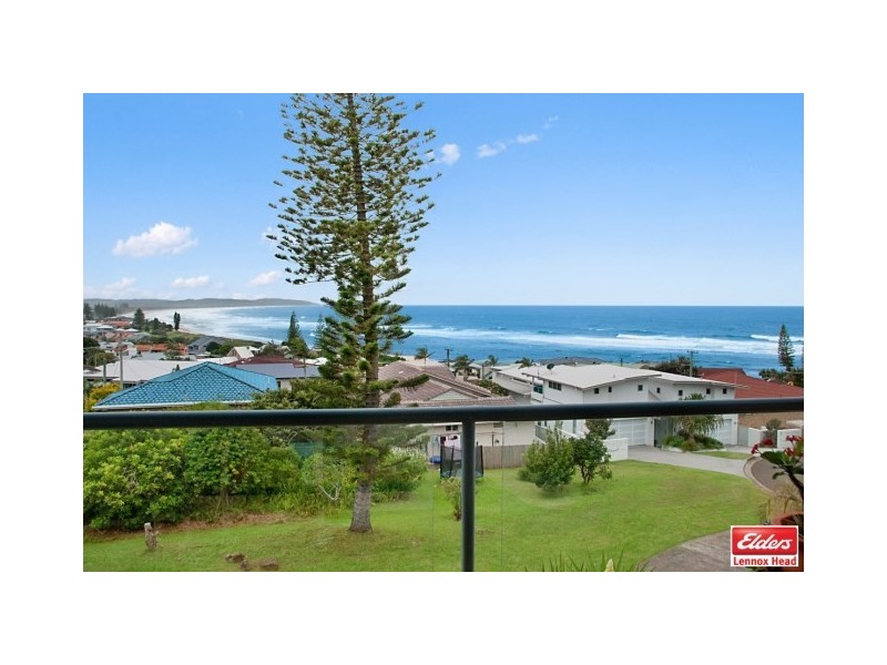 1/2 Pinnacle Row, Lennox Head NSW 2478