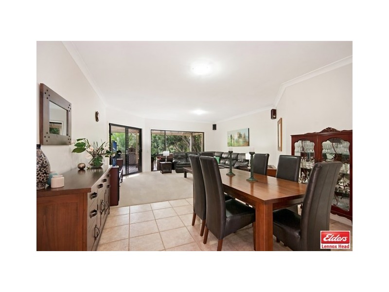 111 Phoenix Drive, Tintenbar NSW 2478