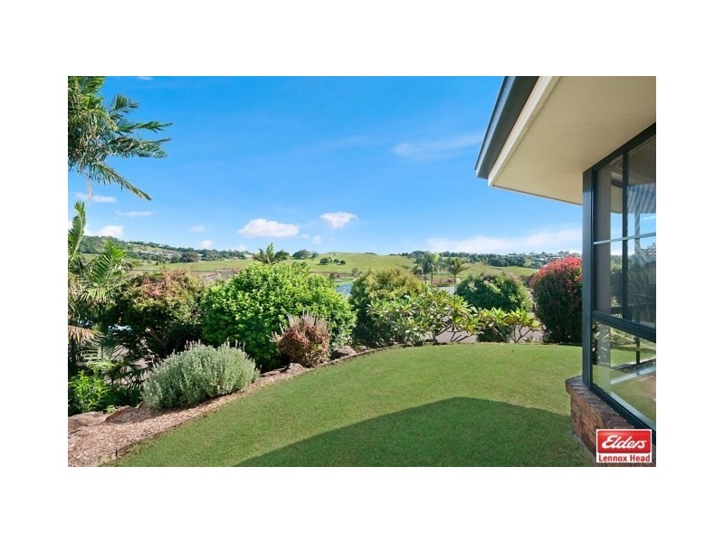 8 Fox Valley Way, Lennox Head NSW 2478
