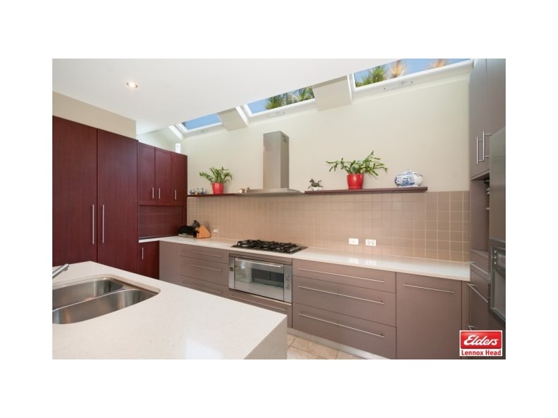 27 STEWART STREET, Lennox Head NSW 2478