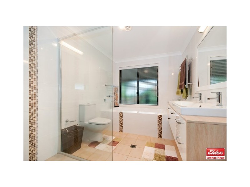 22 Isabella Drive, Skennars Head NSW 2478