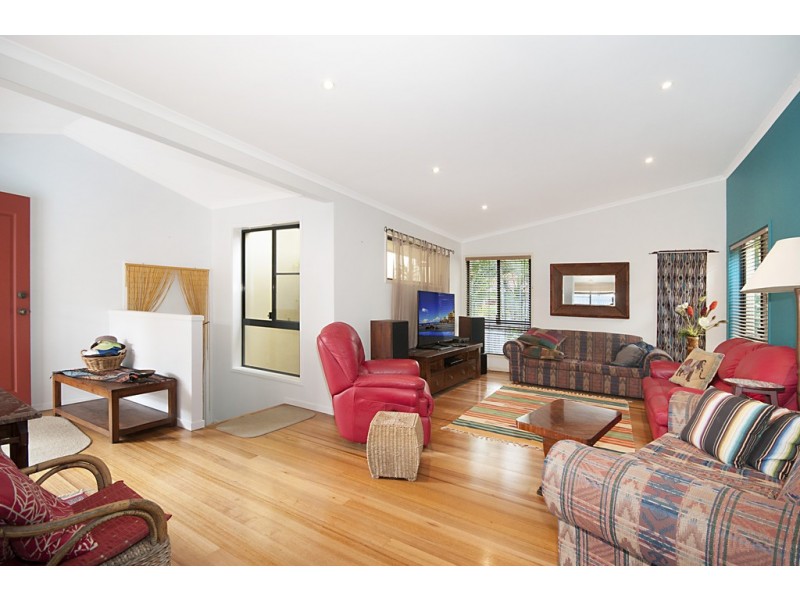 6 EMILY PLACE, Lennox Head NSW 2478