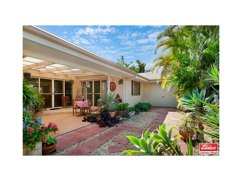 4 DAINTREE DRIVE, Lennox Head NSW 2478