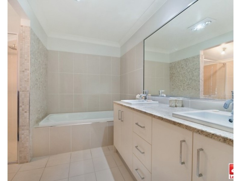2/1 Tresise Place, Lennox Head NSW 2478