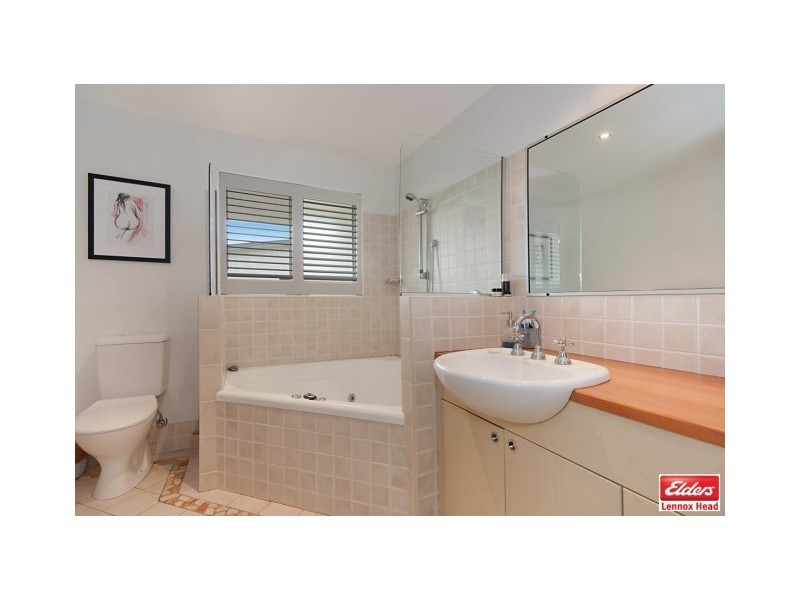 3/12 Pinnacle Row, Lennox Head NSW 2478