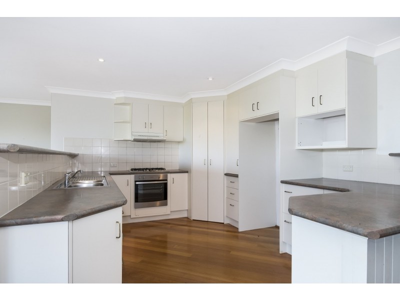 4 SURVEY STREET, Lennox Head NSW 2478
