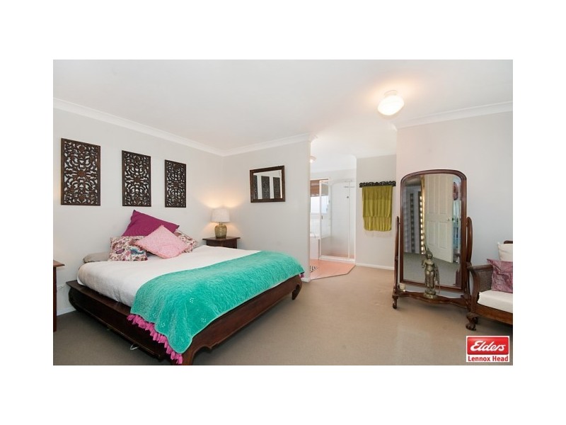 13 Rainforest Way, Lennox Head NSW 2478